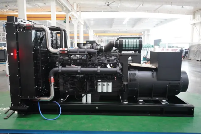 1800kW Cummins open frame unit